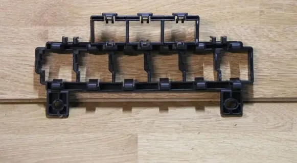 Audi A4 S4 B7 8E 8H Fuse box cover 8E0937503