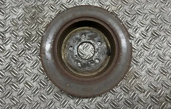 Toyota Prius (NHW20) Rear brake disc