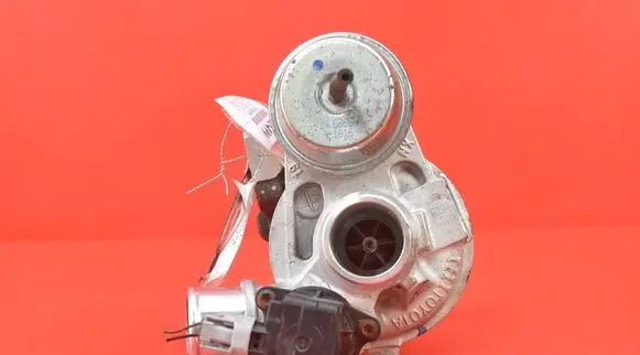Toyota Corolla E10 Turbo system vacuum part 17201-47011