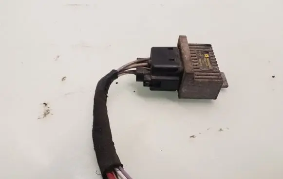 Renault Laguna II Glow plug pre-heat relay 7700115078
