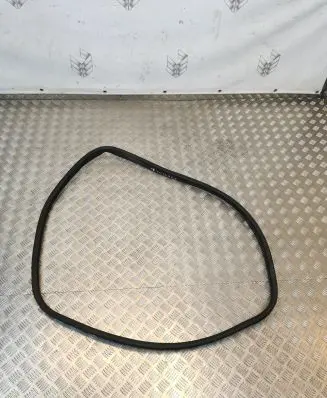 Mercedes-Benz C W205 Rubber seal rear door A2056970151