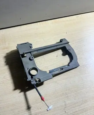 Front door exterior handle/bracket