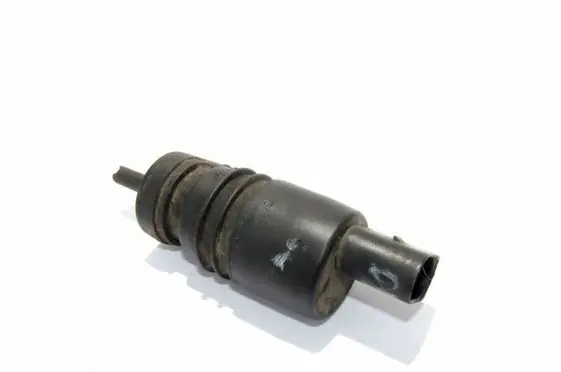 Mercedes-Benz C W203 Windscreen/windshield washer pump