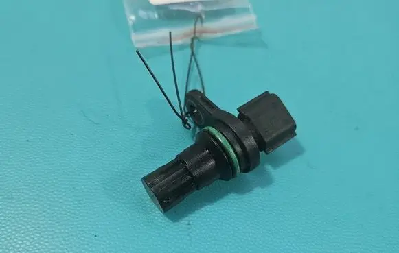 Renault Scenic III - Grand scenic III Camshaft position sensor IMPRK1561670