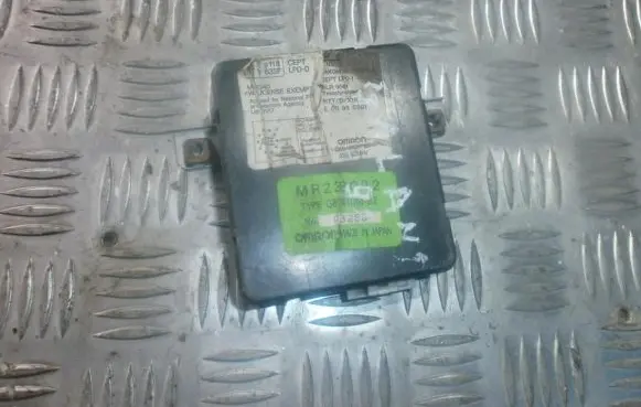 Mitsubishi Galant Other control units/modules MR233022 G8D410M-B2