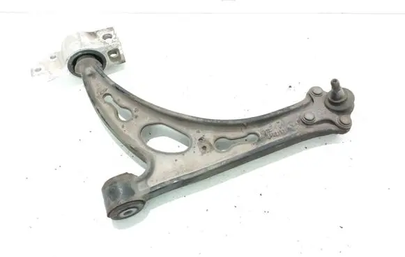 Skoda Octavia Mk2 (1Z) Front lower control arm/wishbone 1K0407153G