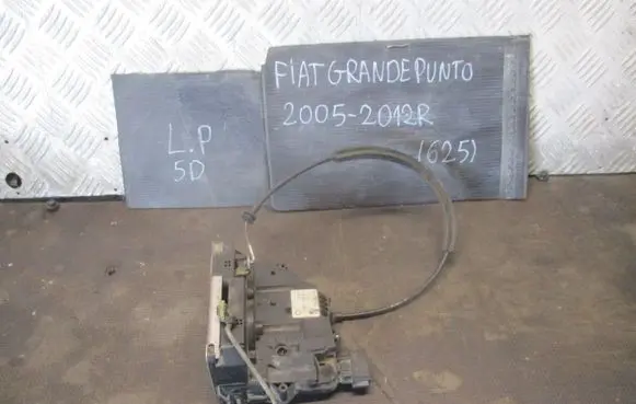 Fiat Grande Punto Sliding door lock 970571