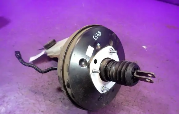 Mitsubishi Colt CZ3 Brake booster PMR955871