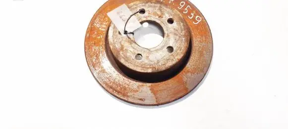 Ford Focus Rear brake disc neventiliuojamas