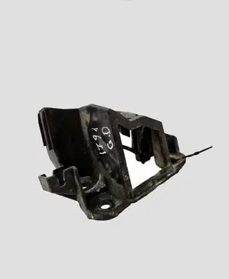 Citroen C5 Rear bumper mounting bracket 9681049680