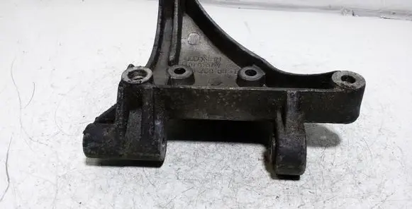 Audi A6 S6 C5 4B A/C compressor mount bracket 059260885 059260885E
