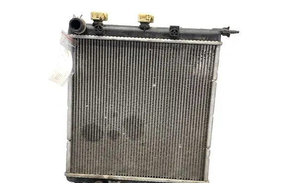 Peugeot 2008 I Coolant radiator 9684522780