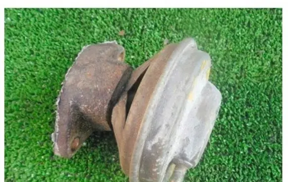 Isuzu Trooper EGR valve