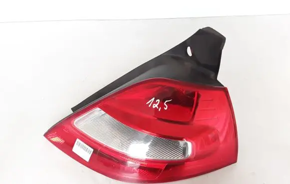 Renault Megane II Rear/tail lights 8200413216