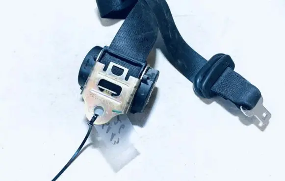 Mitsubishi Colt Rear seatbelt mn108301 603156000