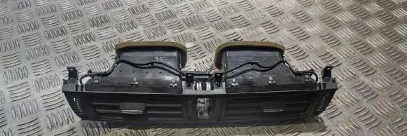 BMW X5 F15 Dashboard air vent grill cover trim 925264810