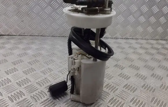 Honda FR-V Mechanical fuel pump 17709-SJH-E02-M1