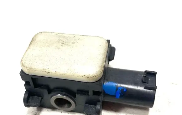 Mercedes-Benz ML W164 Airbag deployment crash/impact sensor 0038202826 040208