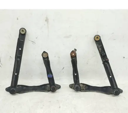 Mercedes-Benz 190 W201 Engine bonnet/hood hinges 2018800528 2018800628 A2018800528