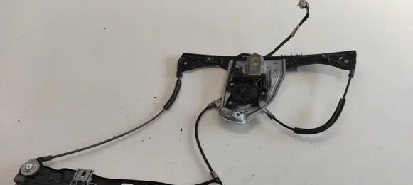 Mercedes-Benz C W203 Front door window regulator with motor A2037201746