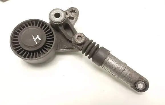 Audi A4 S4 B7 8E 8H Generator/alternator belt tensioner 059145201F F23568903