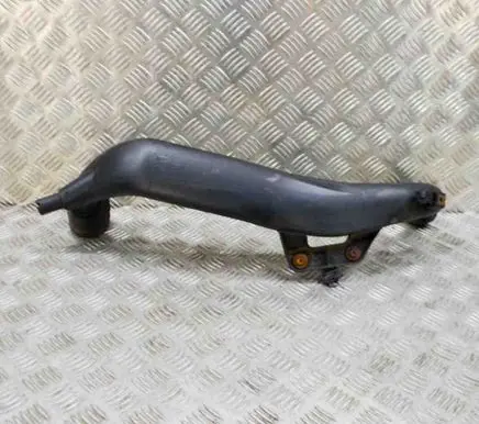 BMW 1 E81 E87 Air intake duct part 7556549 7600002