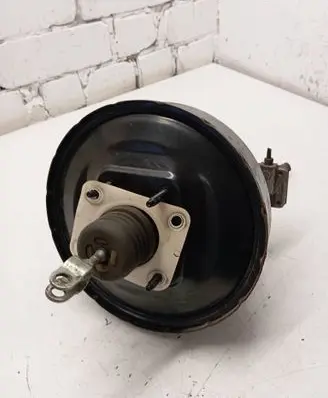 Mitsubishi Grandis Brake booster 0336L11
