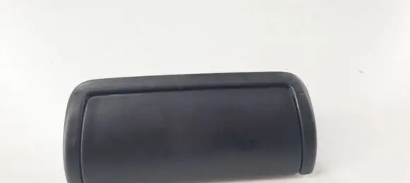 Suzuki Kizashi Tailgate release/open handle 
