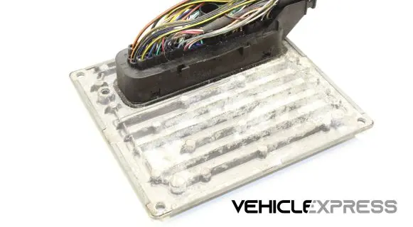 Ford C-MAX I Engine control unit/module 7M5112A650KB