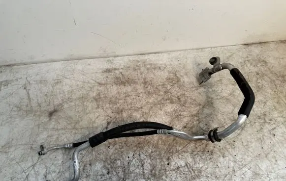 Mercedes-Benz E W212 Air conditioning (A/C) pipe/hose A2128301616