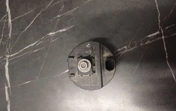 BMW 5 F10 F11 Alarm system siren 9303560