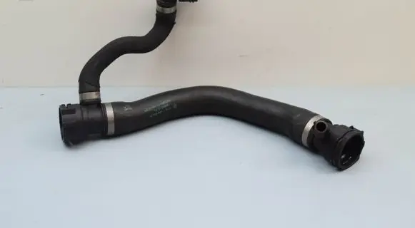 BMW X5 F15 Engine coolant pipe/hose 7644094