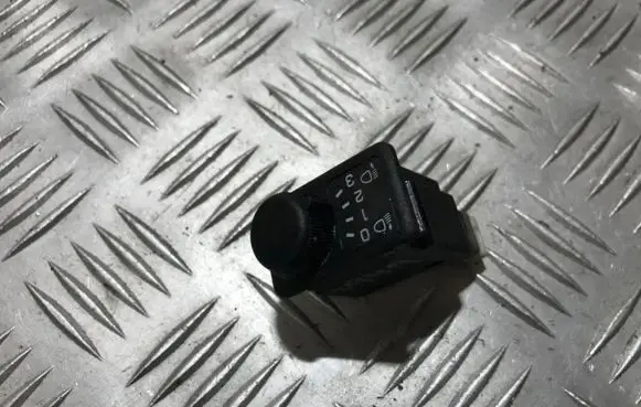 Headlight level height control switch