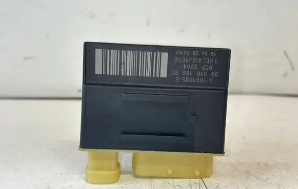 Citroen C4 II Picasso Coolant fan relay 9801916680 018010955