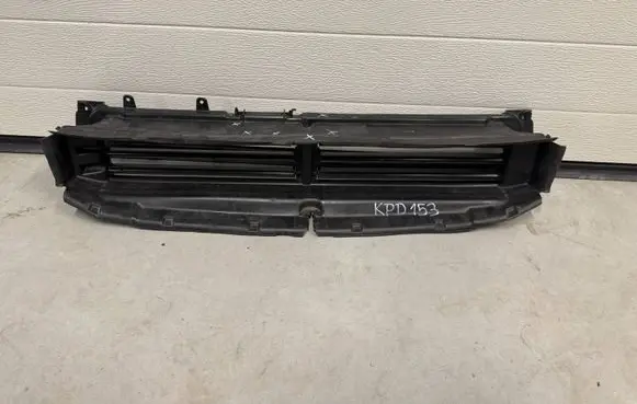 Polestar 2 Intercooler air channel guide 2402220296KPD153 AEL50