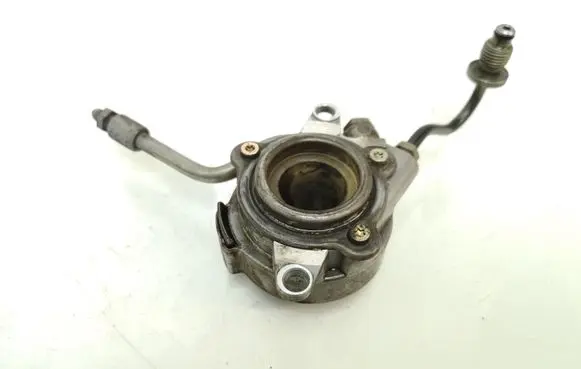 Volkswagen Transporter - Caravelle T4 Clutch release bearing slave cylinder 