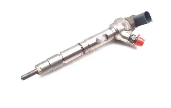 Skoda Octavia Mk2 (1Z) Fuel injector 04L130277AC 0445110469