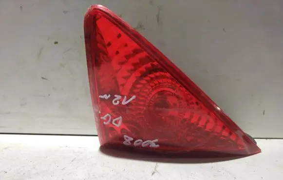 Peugeot 3008 I Tailgate light lenses 26038010