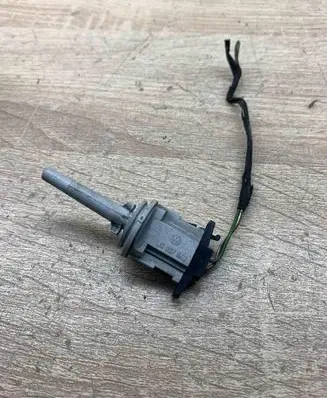 Audi A6 S6 C6 4F Interior temperature sensor 1J0907543