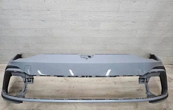 Volkswagen Golf VIII Front bumper 5H0807221G