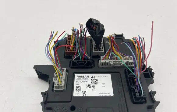 Nissan Qashqai J12 Central body control module 284B26RS3E