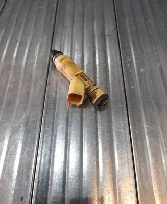 Mazda Tribute Fuel injector YL8EC7B