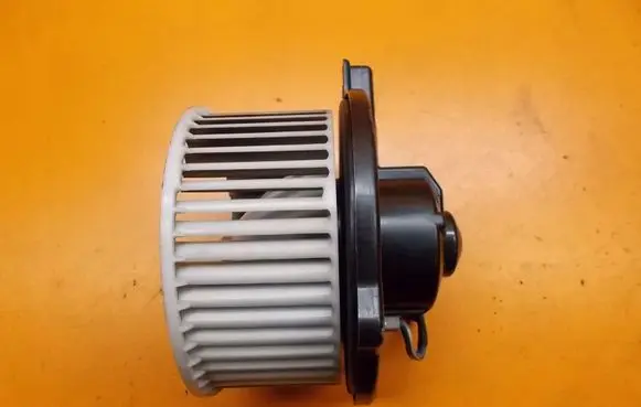 Mazda 6 Front door blower motor GJ6BA02