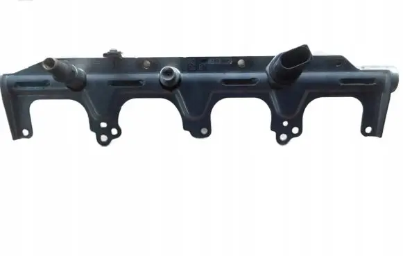 Audi A3 S3 8P Fuel main line pipe 06F133317F