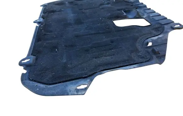 Volvo V50 Engine splash shield/under tray 31255896
