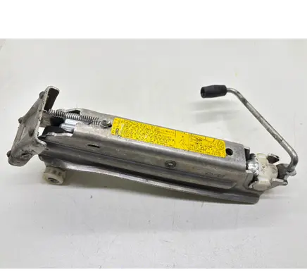 Audi A8 S8 D3 4E Lift Jack 4E0011031A