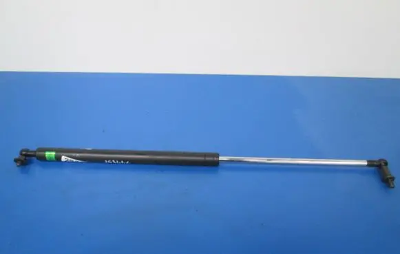 Mitsubishi Lancer Shock absorber/damper mounting bracket 