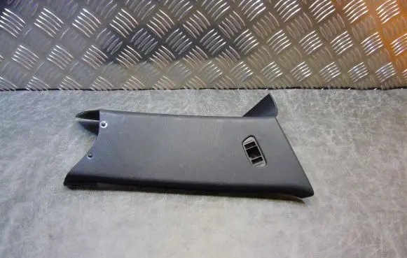 BMW 3 F30 F35 F31 (C) pillar trim 7248163