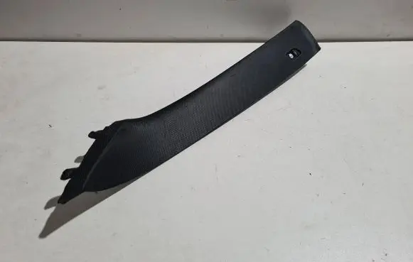 (A) pillar trim