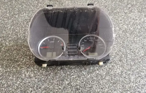 Ford Fiesta Speedometer (instrument cluster) 4S6F10849JA
